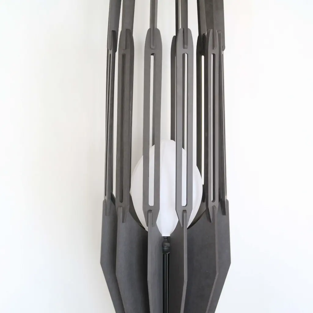 Fire L Black_0003_zoom éteint .webp