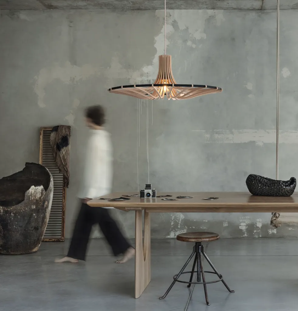 Boléro M allumé - Table personnageBD.webp